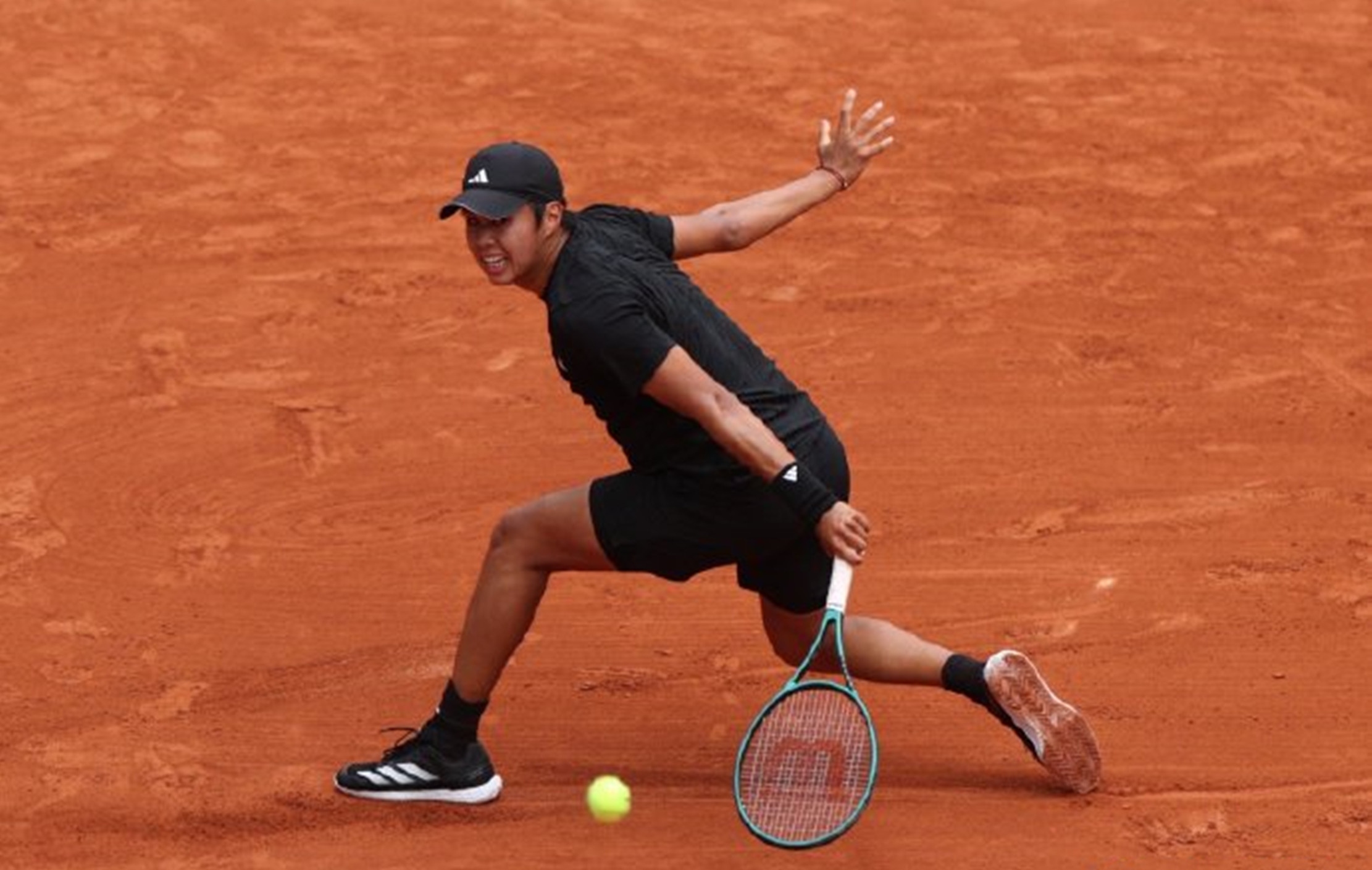 美网逆转蒙特卡洛大师赛，兹维列夫带队取胜