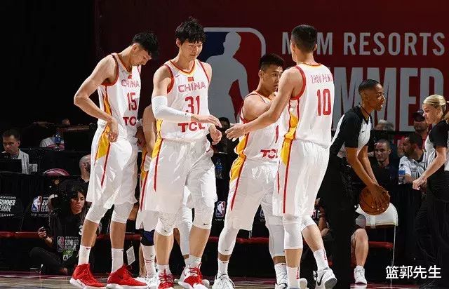 开云下载-深圳队翻盘鹈鹕，周琦关键制胜