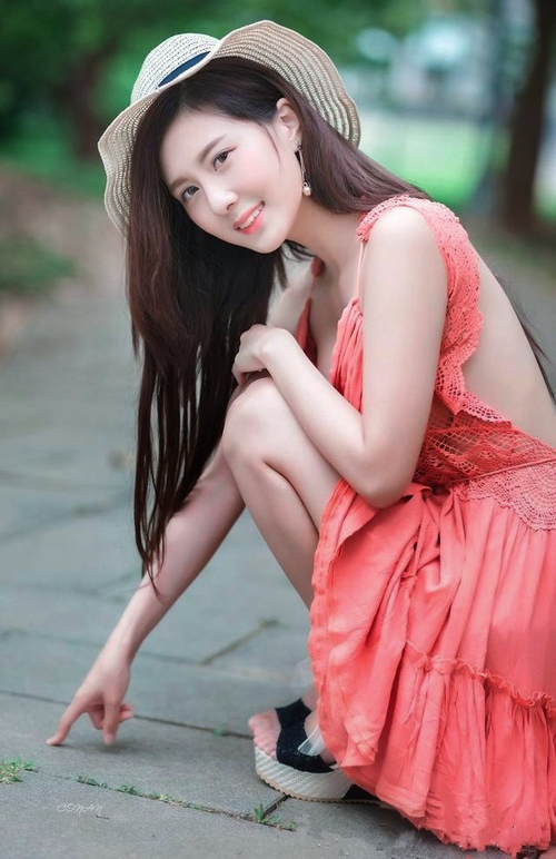 沉默杀手，欧冠半决赛之夜，爱德华兹从暗影走向舞台中央