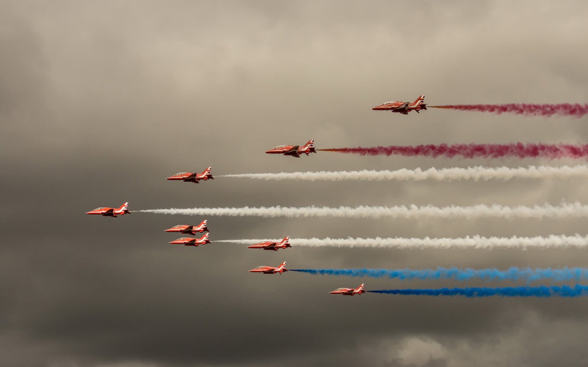 绿茵王者与北境之龙的对话,恩比德化身关键先生,广东队上演惊天绝杀